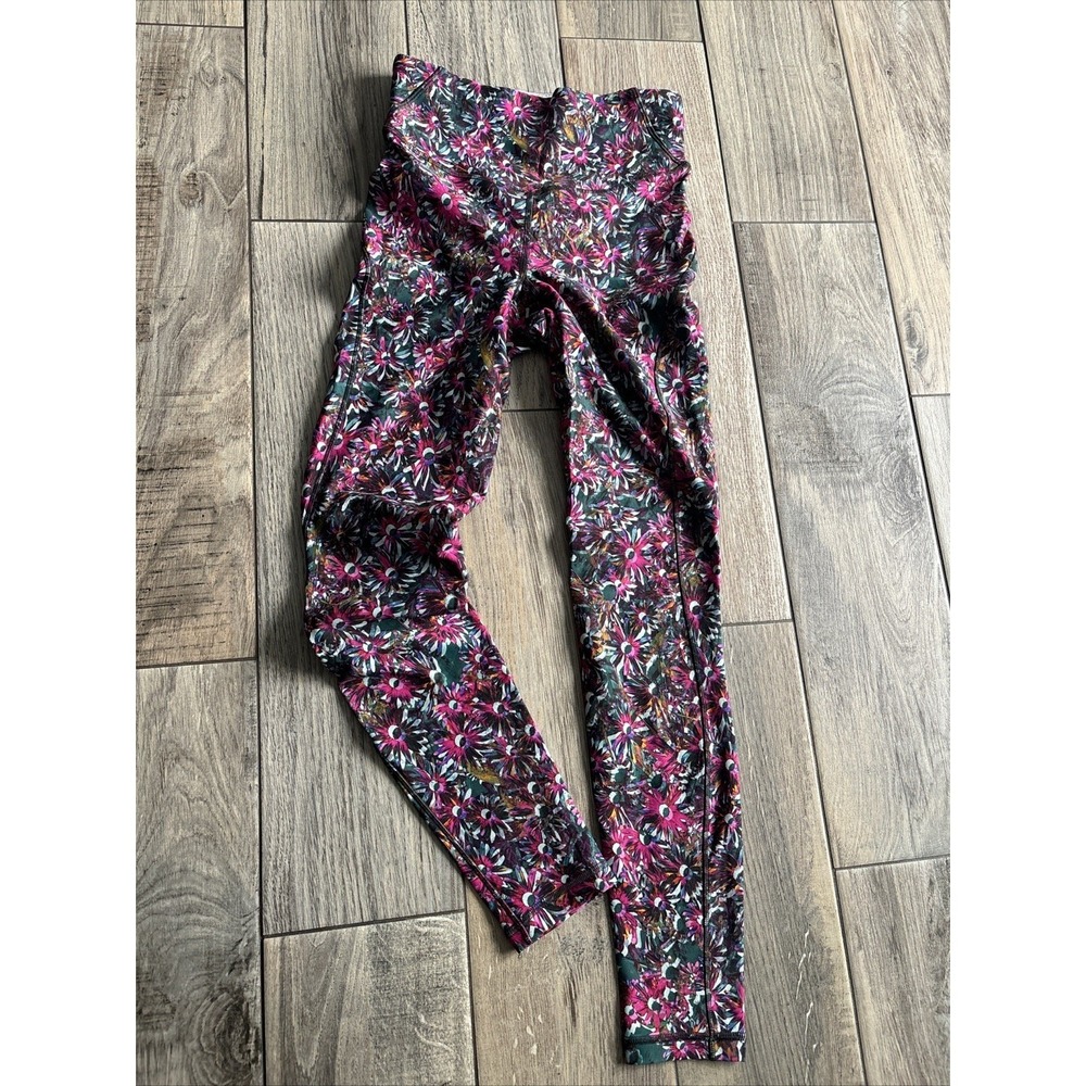 Lululemon Leggings Pant 25" - Inflorescence Multi Floral - Size‎ 4